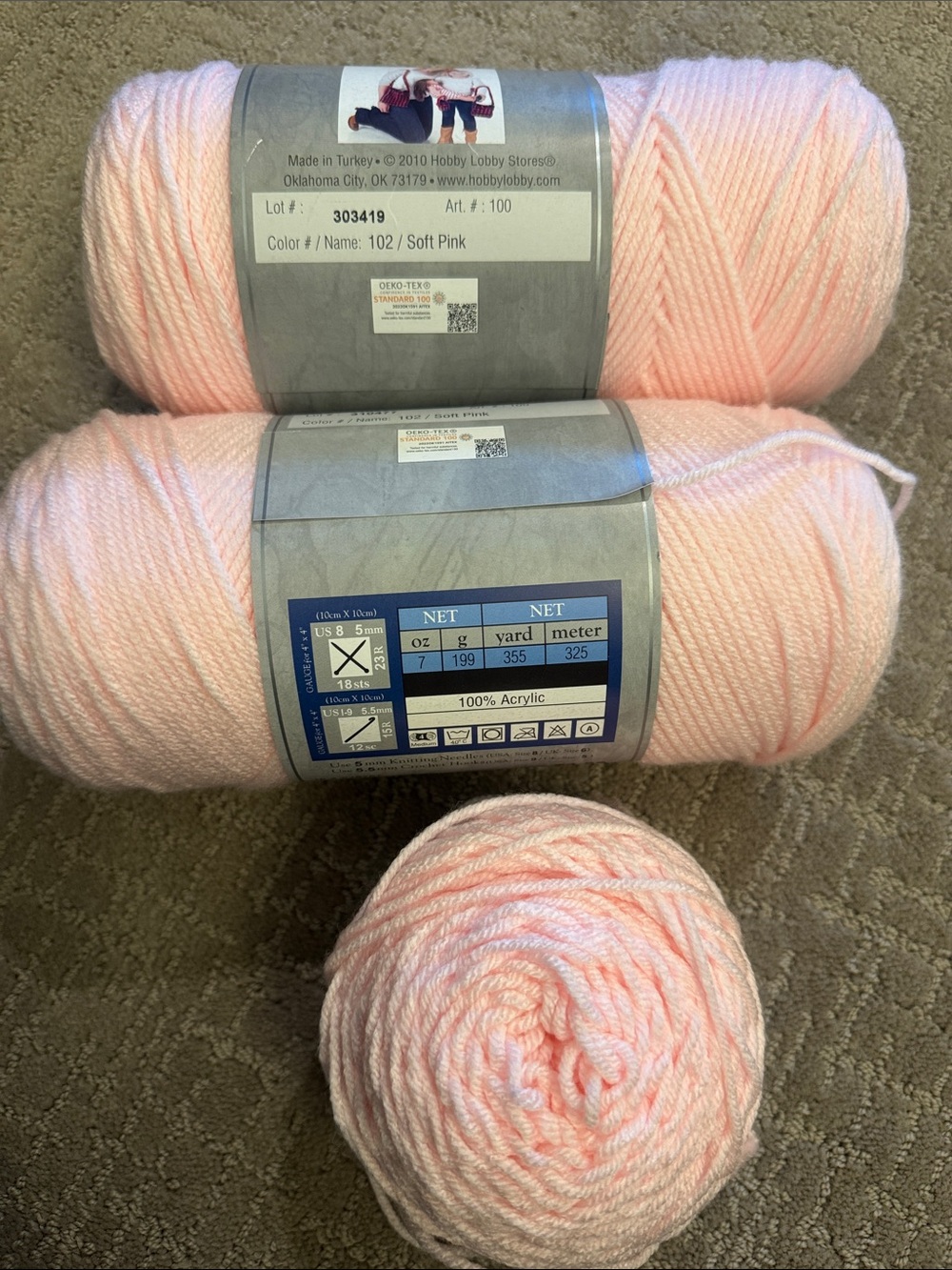 11 full Skeins of “I love this yarn” plus 9 partial skeins - Picture 4 of 15